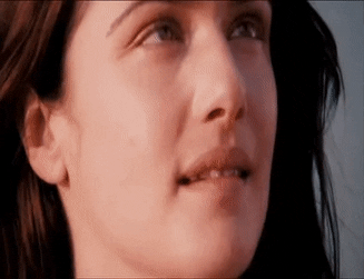 A gif of Rachel Weisz and Ralph Fiennes from the film Constant Gardner
